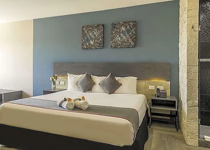 Attraction Deluxe By Bfh Playa del Carmen
