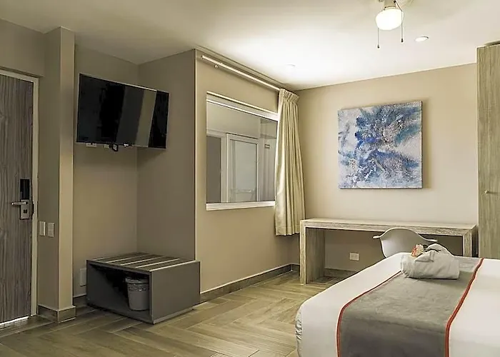 Attraction Deluxe By Bfh Hotel