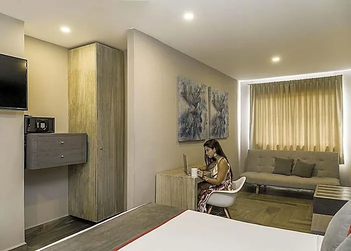 Attraction Deluxe By Bfh 3* Playa del Carmen