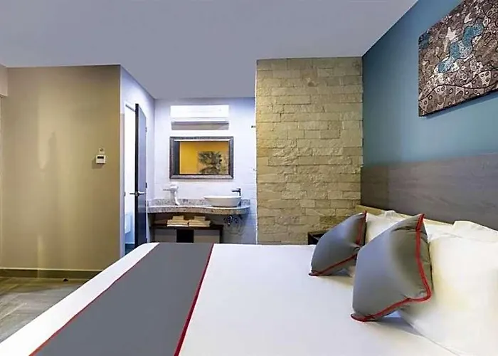 Hotel Attraction Deluxe By Bfh Playa del Carmen